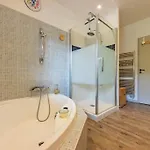 Lejlighed La Quietude, Maison Paisible Avec Piscine *