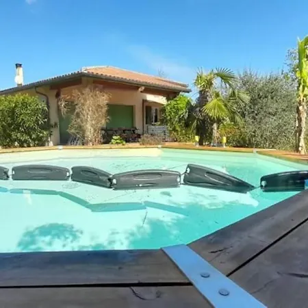 La Quietude, Maison Paisible Avec Piscine Lejlighed *