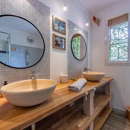 La Quietude, Maison Paisible Avec Piscine *